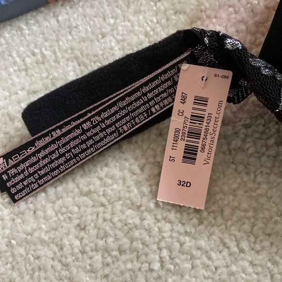 Victoria’s Secret Bra Dream Angels push-up without padding black and silver 32D - Picture 3 of 7